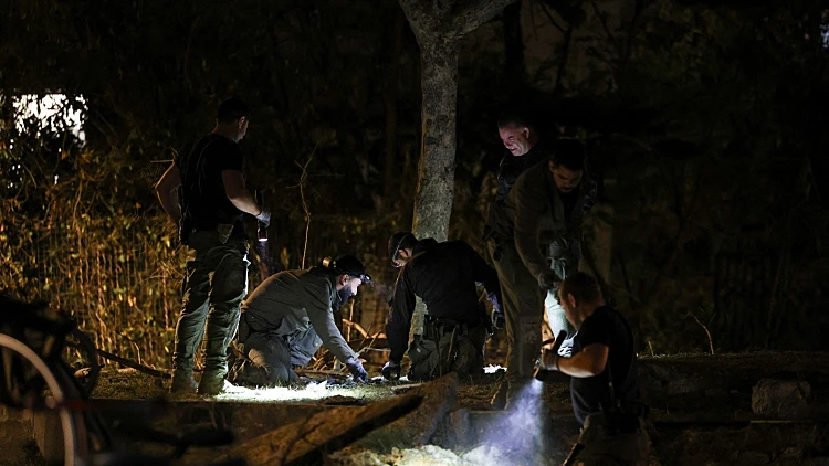 היירוט כשל: טיל ששוגר מתימן נפל ביפו; 16 נפצעו קל מרסיסים