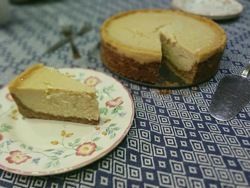 עוגת גבינה טבעונית אפויה