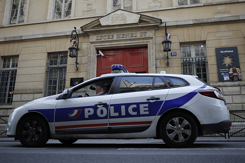  ניידת משטרה בצרפת