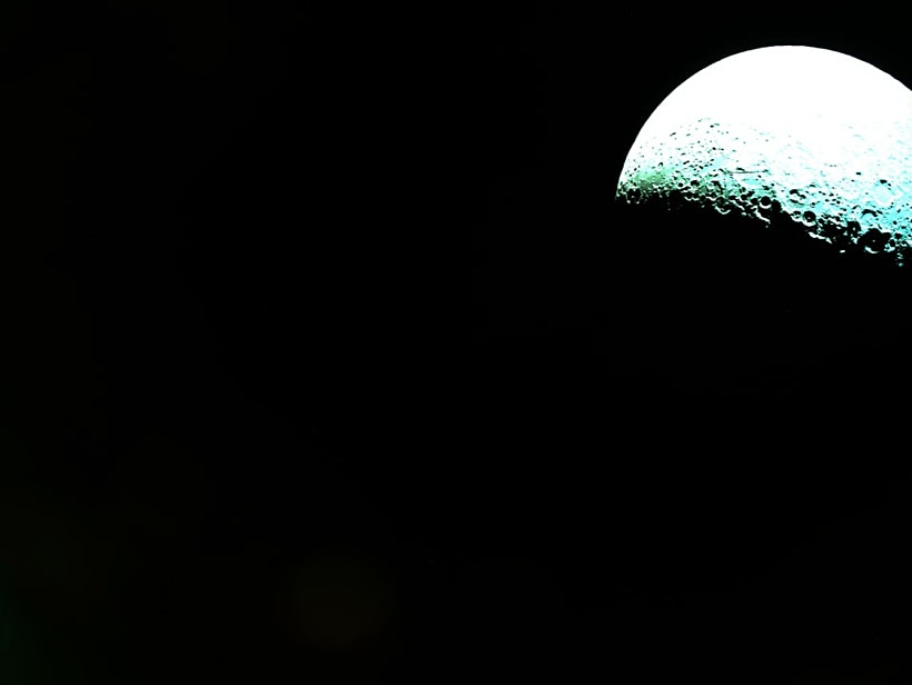הירח - כפי שצולם על ידי ''בראשית''
