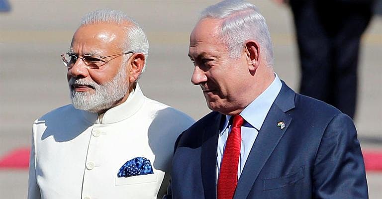  נרנדרה מודי, ראש ממשלת הודו, עם ראש ממשלת ישראל בנימין נתניהו בביקורו בישראל