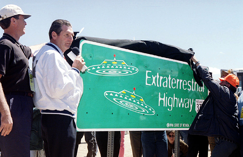 חניכת שלט הכביש הראשי של מדינת נבדה, ''כביש חוצני''