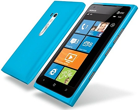 Nokia Lumia 900 הוכרזה ב-CES 2012