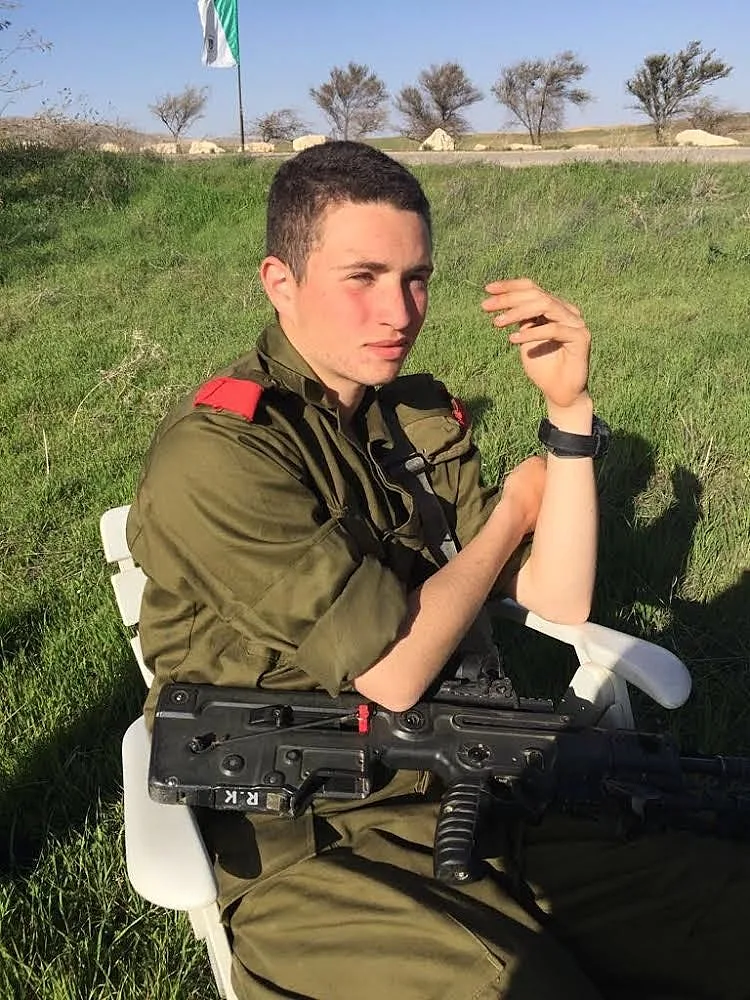 רון יצחק קוקיא, החייל שנרצח בפיגוע בערד