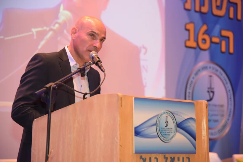 אפי נוה, ראש לשכת עורכי הדין, בכנסת באילת