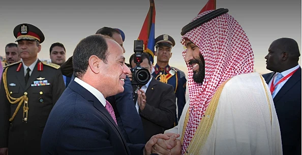 יורש העצר הסעודי והנשיא המצרי בפגישתם בקהיר (רויטרס)
