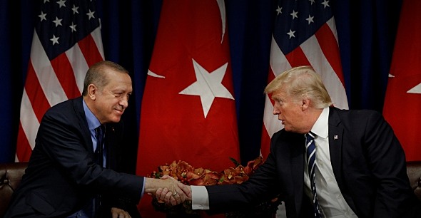 נשיא ארצות הברית טראמפ ונשיא טורקיה ארדואן
