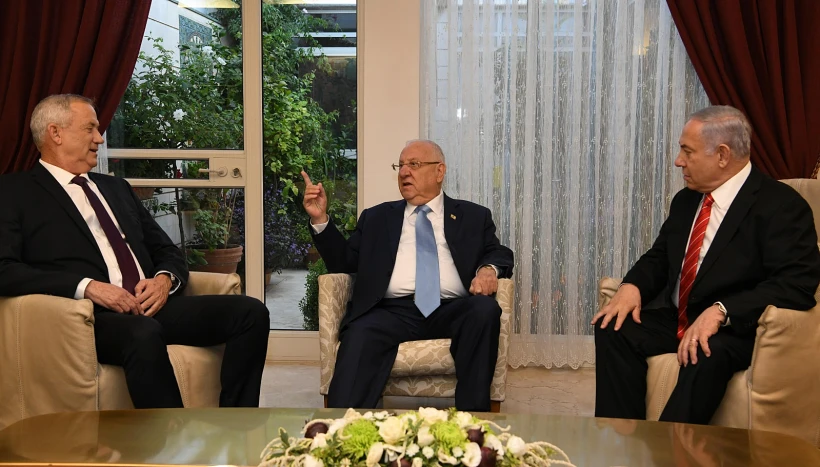 הפגישה המשולשת בין נשיא המדינה יו''ר הליכוד וראש הממשלה נתניהו ויו''ר כחול לבן בני גנץ