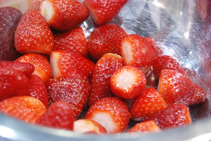 טארט תותים - מתוך קורס קונדיטוריה לגעת באוכל