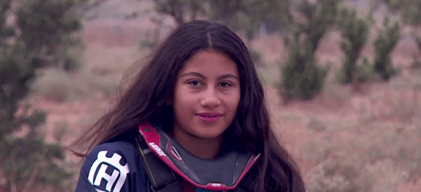 קארל האשול, רוכבת אופנוע שטח בת 12