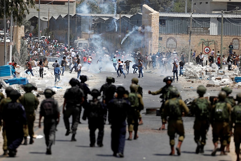 עימותים בין פלסטינים לחיילי צה''ל בשכם