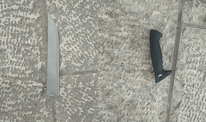 הסכין שנשברה במהלך נסיון הדקירה במערת המכפלה בחברון