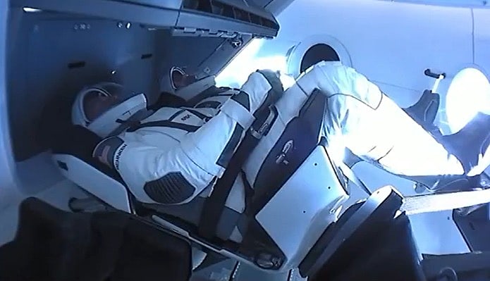 שיגור האסטרונאוטים ברכב של ספייס אקס לחלל