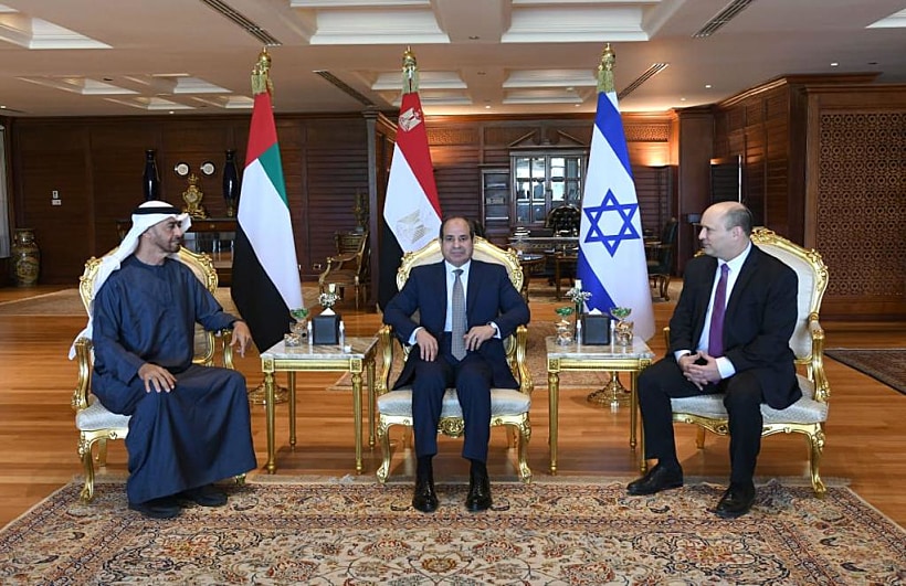 רה''מ נפתלי בנט בשארם א-שייח' עם נשיא מצרים א-סיסי ויורש העצר האמירתי מוחמד בן זאיד