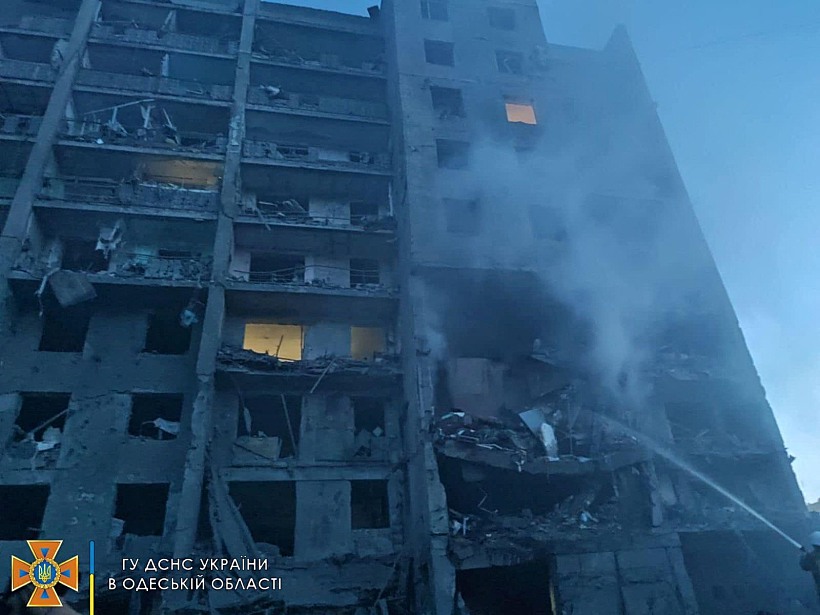 הבניין בו פגע טיל רוסי באודסה