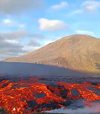 התפרצות הר הגעש באיסלנד 