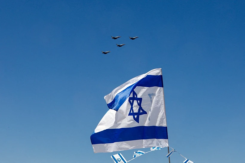דגל ישראל, מטס חיל האוויר, יום העצמאות