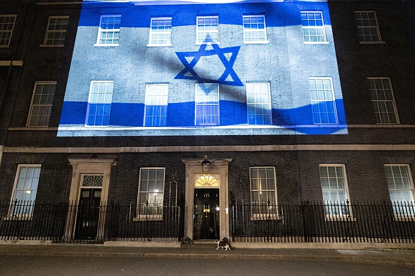 דגל ישראל הוקרן על מעון ראש ממשלת בריטניה