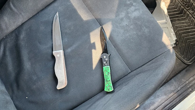 הסכינים שנתפסו בתל אביב אצל הנערים מאום אל-פחם