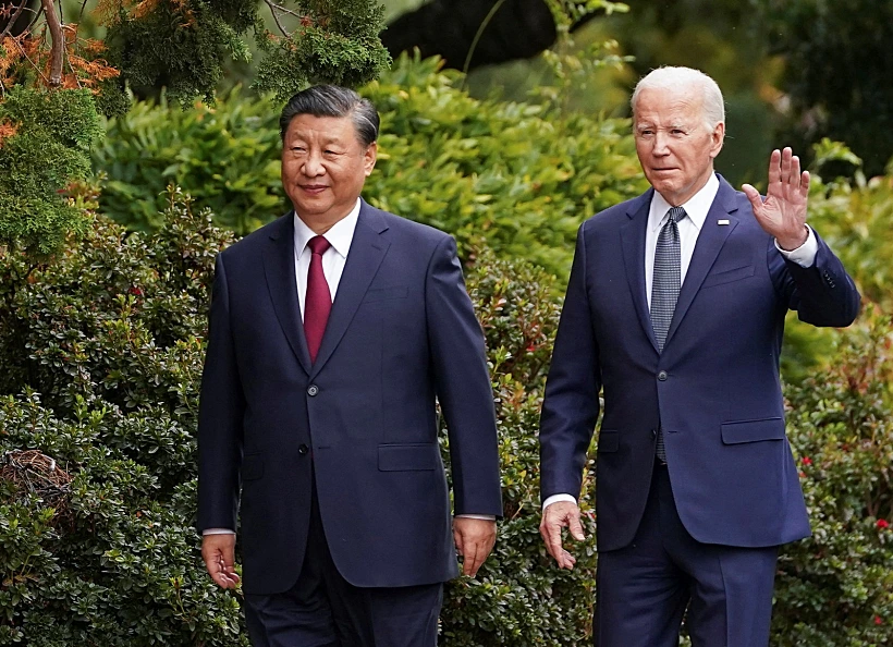 נשיא ארה"ב ג'ו ביידן בפגישתו עם נשיא סין שי ג'ינפינג