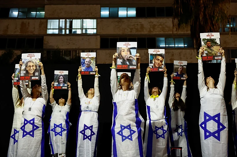 הפגנה למען שחרור החטופים בתל אביב