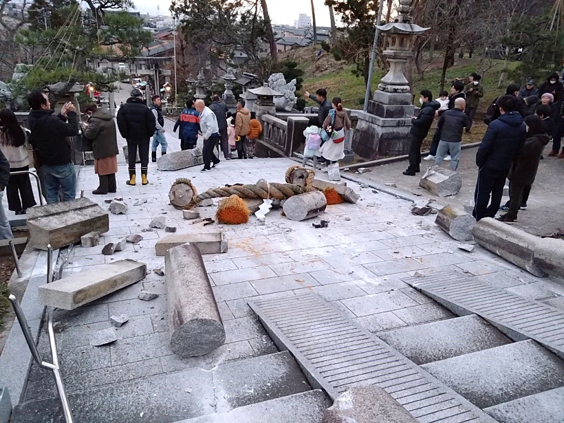 נזקי רעידת האדמה בעיר קנאזווה, יפן