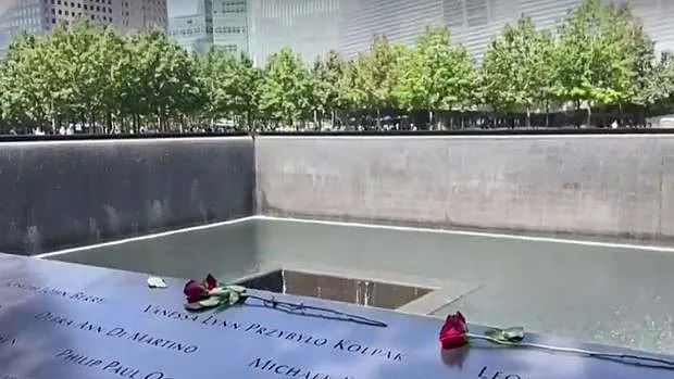 אתר ההנצחה בגראונד זירו ארה"ב ניו יורק אסון התאומים 11 בספטמבר 2001