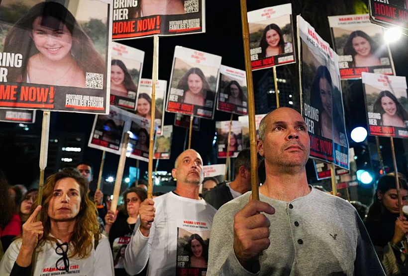 הפגנת ענק בתל אביב למען החטופים