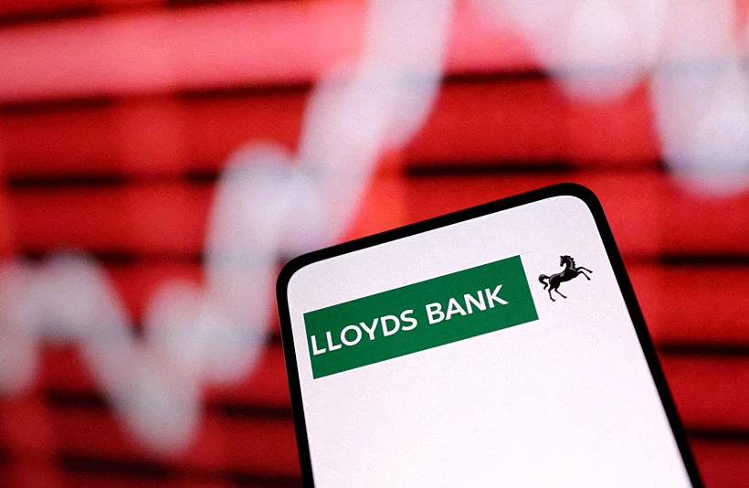 איראן בנק "Lloyds
