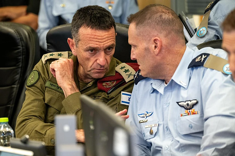 הרמטכ"ל הרצי הלוי הלילה בבור בקריה עם מפקד חיל האוויר האלוף תומר בר
