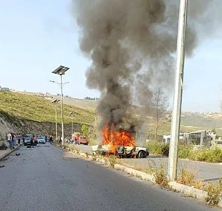 תיעוד הרכב שהותקף בדרום לבנון