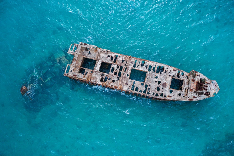 Sapona,shipwreck,of,the,bahamas,in,the,caribbean