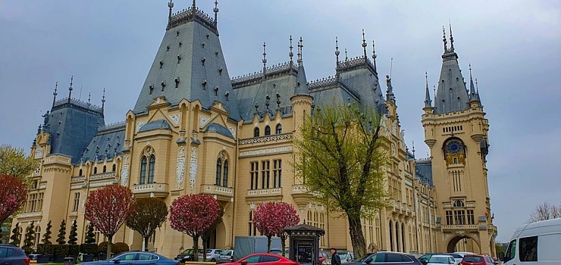 The,palace,of,culture(ארמון התרבות בעיר יאשי רומניה