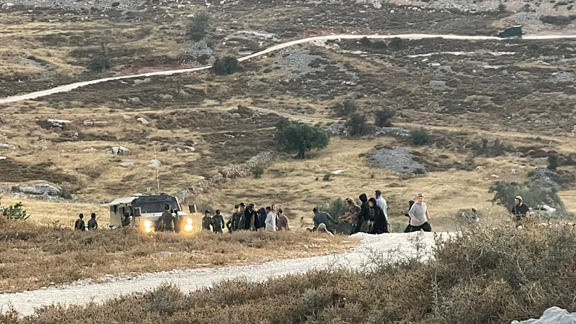יהודה ושומרון מתנחלים מג"ב כוחות הביטחון התפרעויות במהלך פינוי מבנים לא חוקיים במאחז גבעת עוז ציון שבבנימין