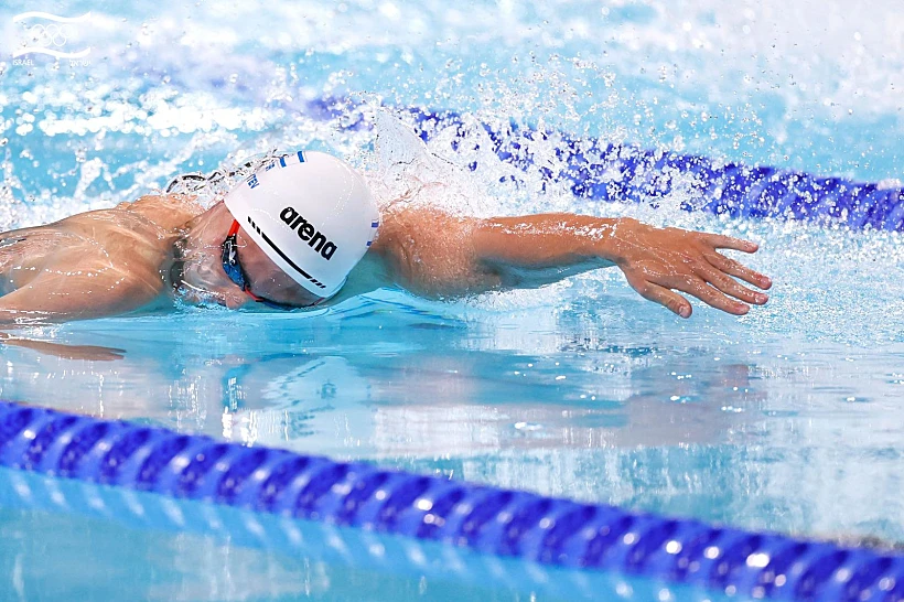 נבחרת השליחים 4X200