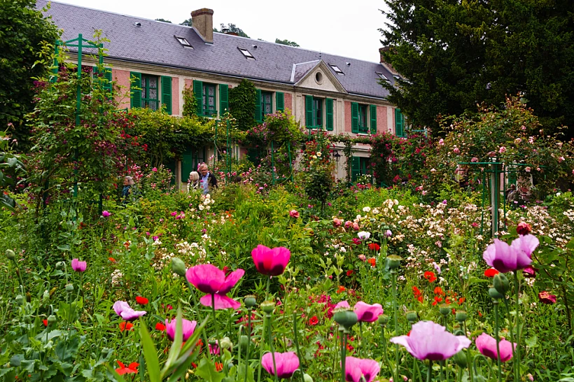 Giverny,,france, ,june,18,,2016:,claude,monet,house,with