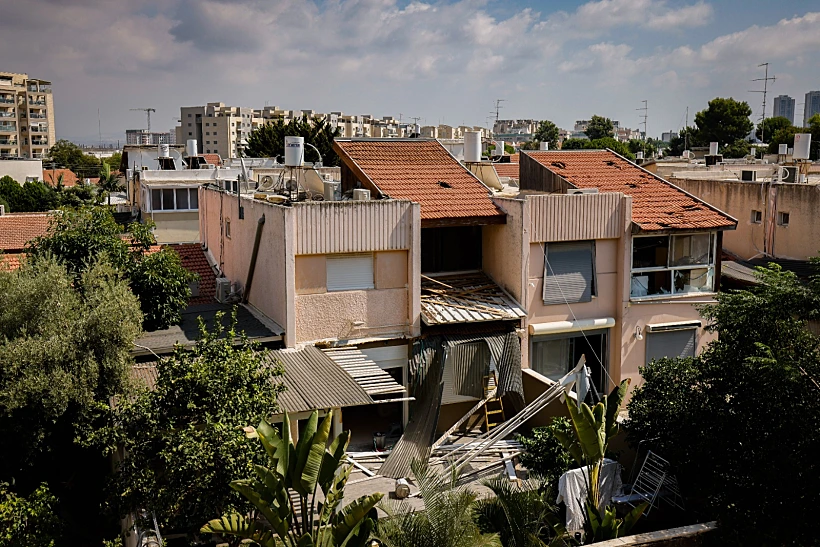 בית בעכו שנפגע במתקפת הרקטות של חיזבאללה