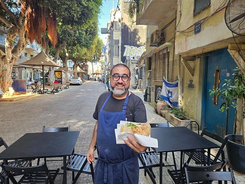 פיתה, חמודי אבולעפיה