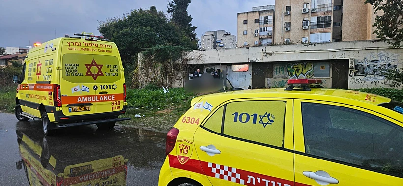 הזירה בחדרה, שבה נמצא הגבר בן ה-40 ללא רוח חיים עם סימני היפותרמיה