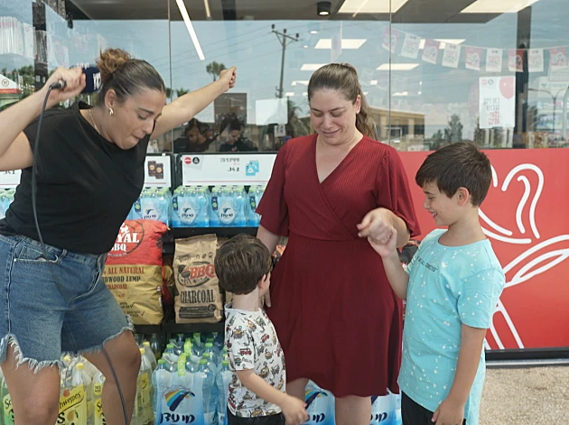 יותר מדי קפאין: משאל רחוב מוגזם וקורע עם שליחת "האח הגדול"