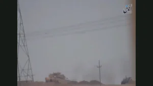 צפו: דאע"ש משמיד טנק עירקי