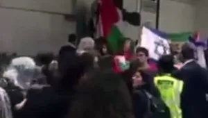 הפגנה אנטי ישראלית אלימה בקמפוס