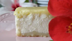 עוגת גבינה אפויה עם קרם תפוזים