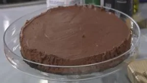 עוגת קציפת שוקולד ללא אפייה