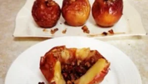 תפוחי עץ אפויים עם קינמון ואגוזים