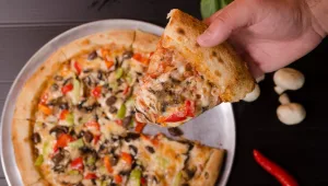 מהי פיצה ממחמצת אמיתית?