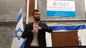 הבדואי שמתעמת עם מוסלמים אנטי ישראליים