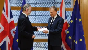 בריטניה יצאה רשמית מהאיחוד האירופי