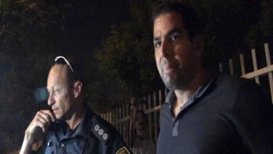 מני נפתלי נעצר במהלך הפגנה מול בית היועמ"ש