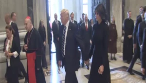 בני הזוג טראמפ צעדו יד ביד בוותיקן